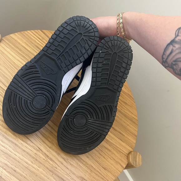 Nike Black and White Dunk lows pandas - Picture 7 of 7